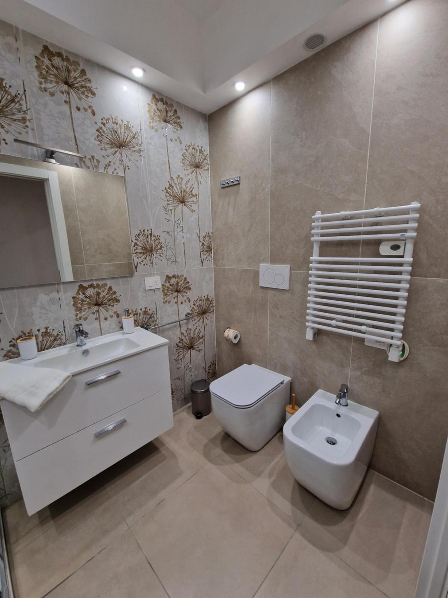 Apartment A&g *